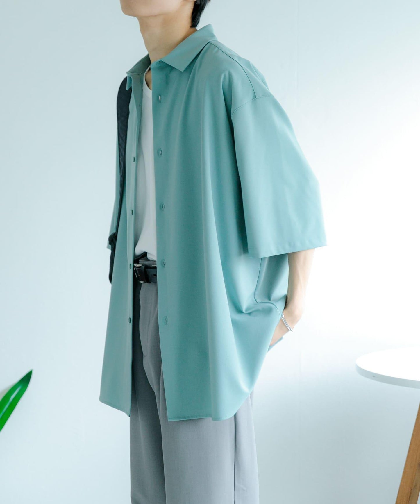 中性款超寬鬆五分袖襯衫