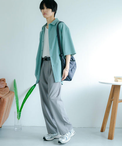 中性款超寬鬆五分袖襯衫
