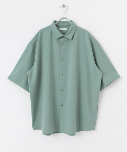 中性款超寬鬆五分袖襯衫