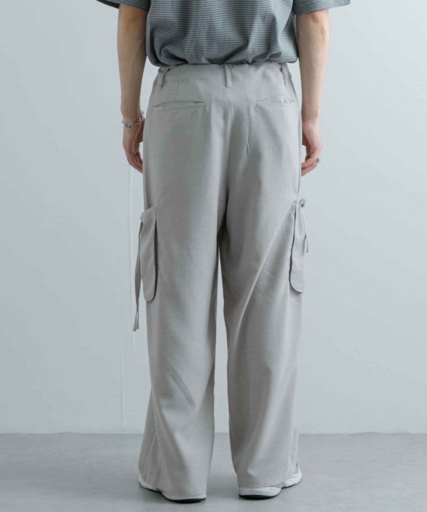 「套裝可搭配」亞麻感側袋寬鬆長褲