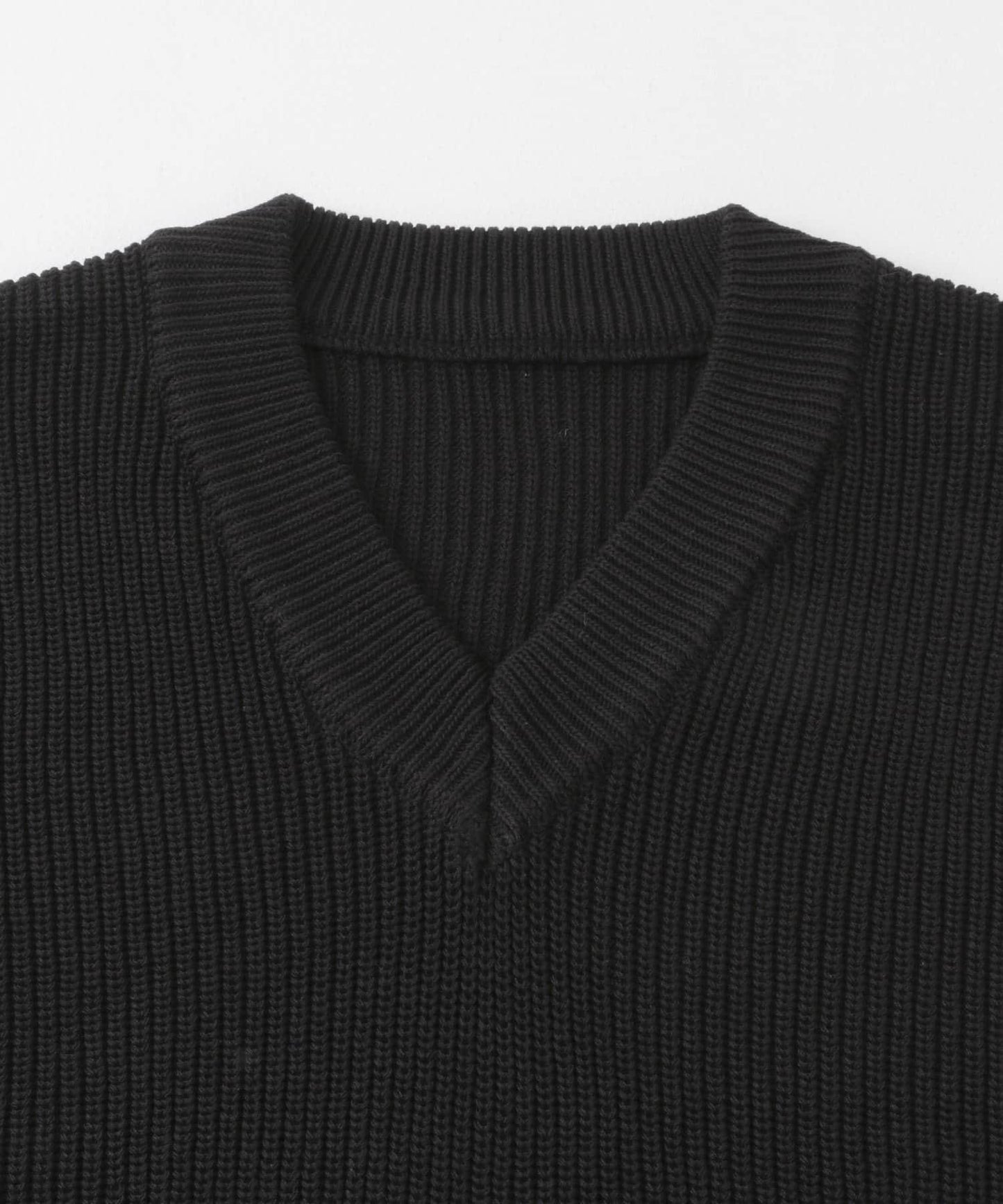 亞麻微短針織背心