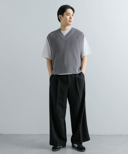 亞麻微短針織背心