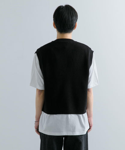 亞麻微短針織背心