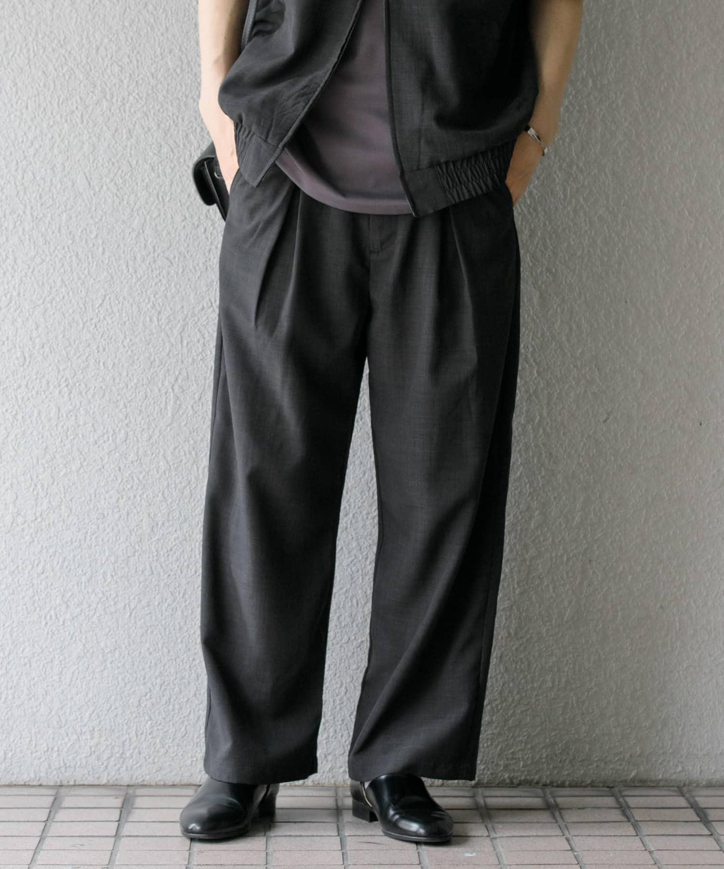 「易護理/套裝搭配」亞麻感褶皺寬腿褲