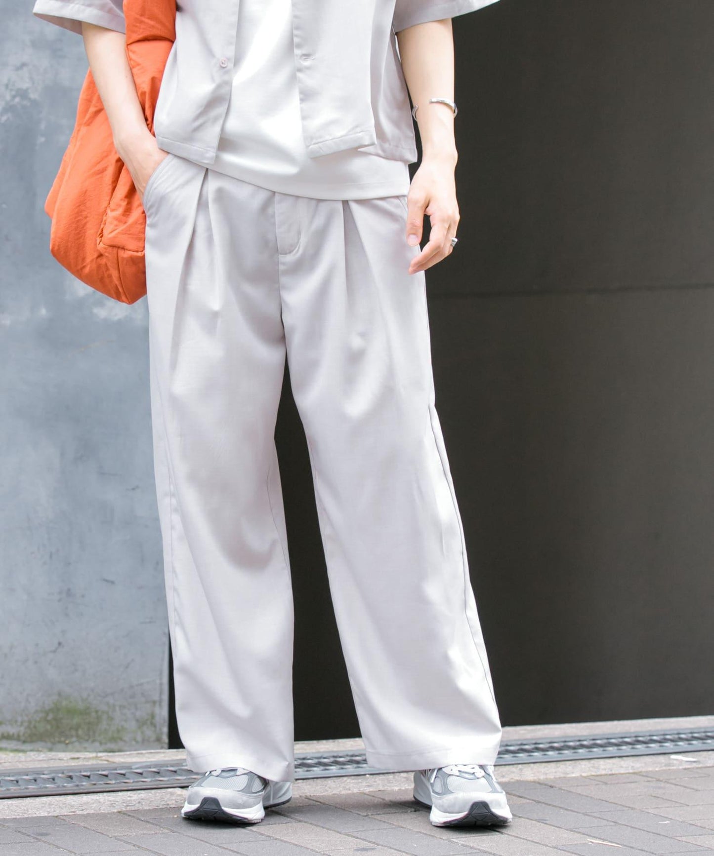 「易護理/套裝搭配」亞麻感褶皺寬腿褲