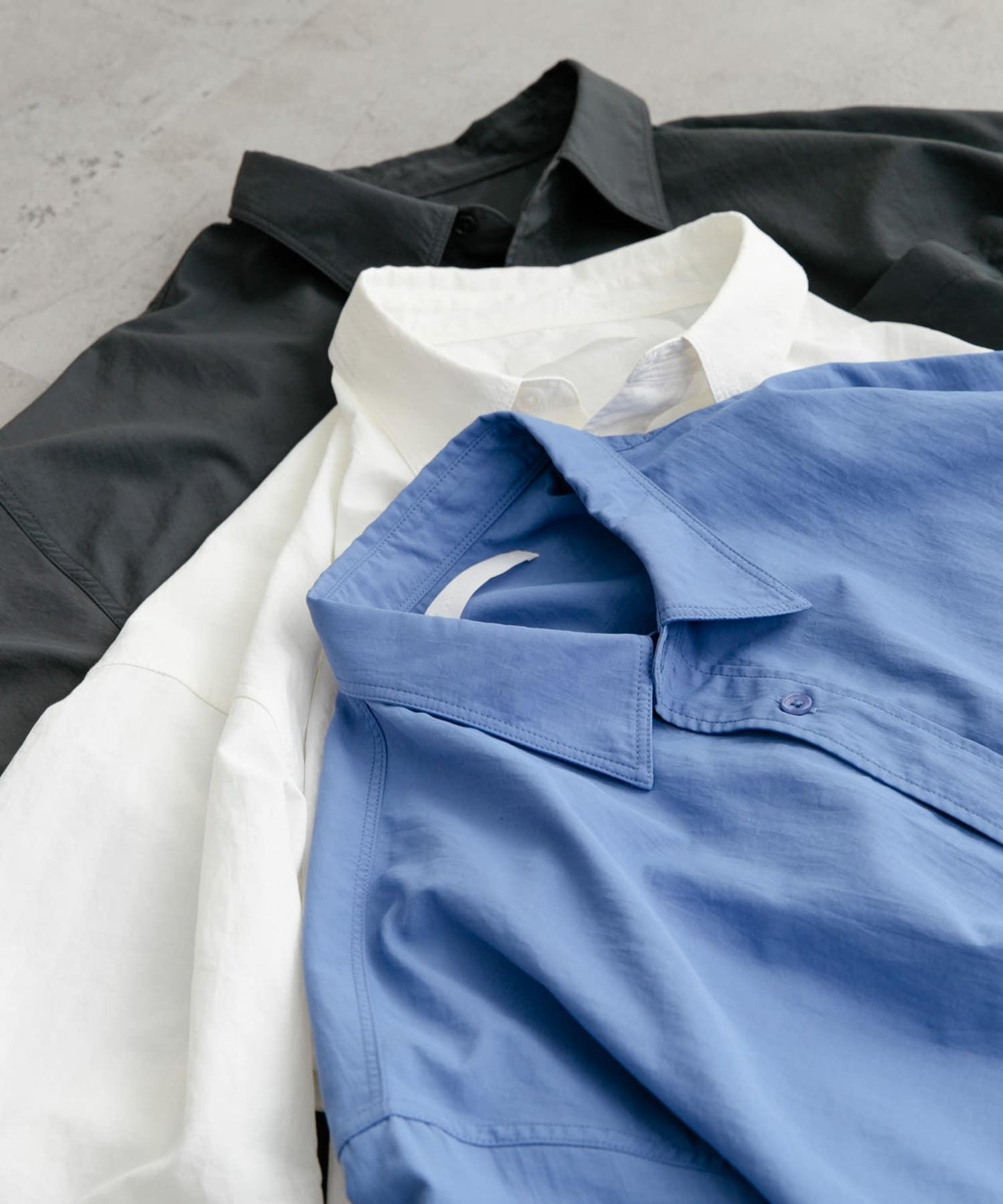 尼龍常規領寬鬆短袖襯衫