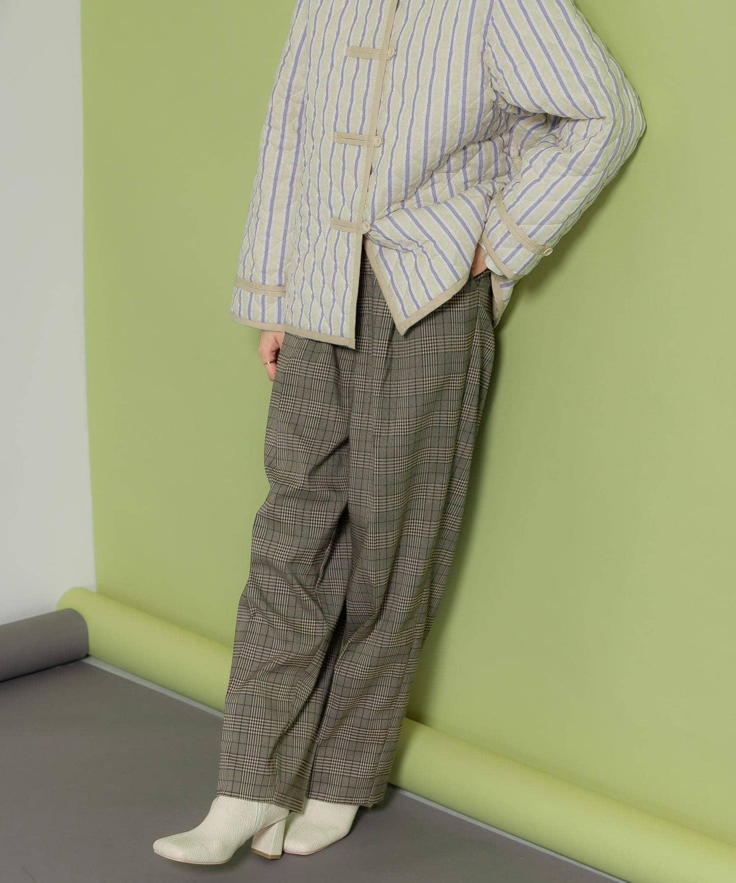 中線壓褶寬鬆格紋長褲