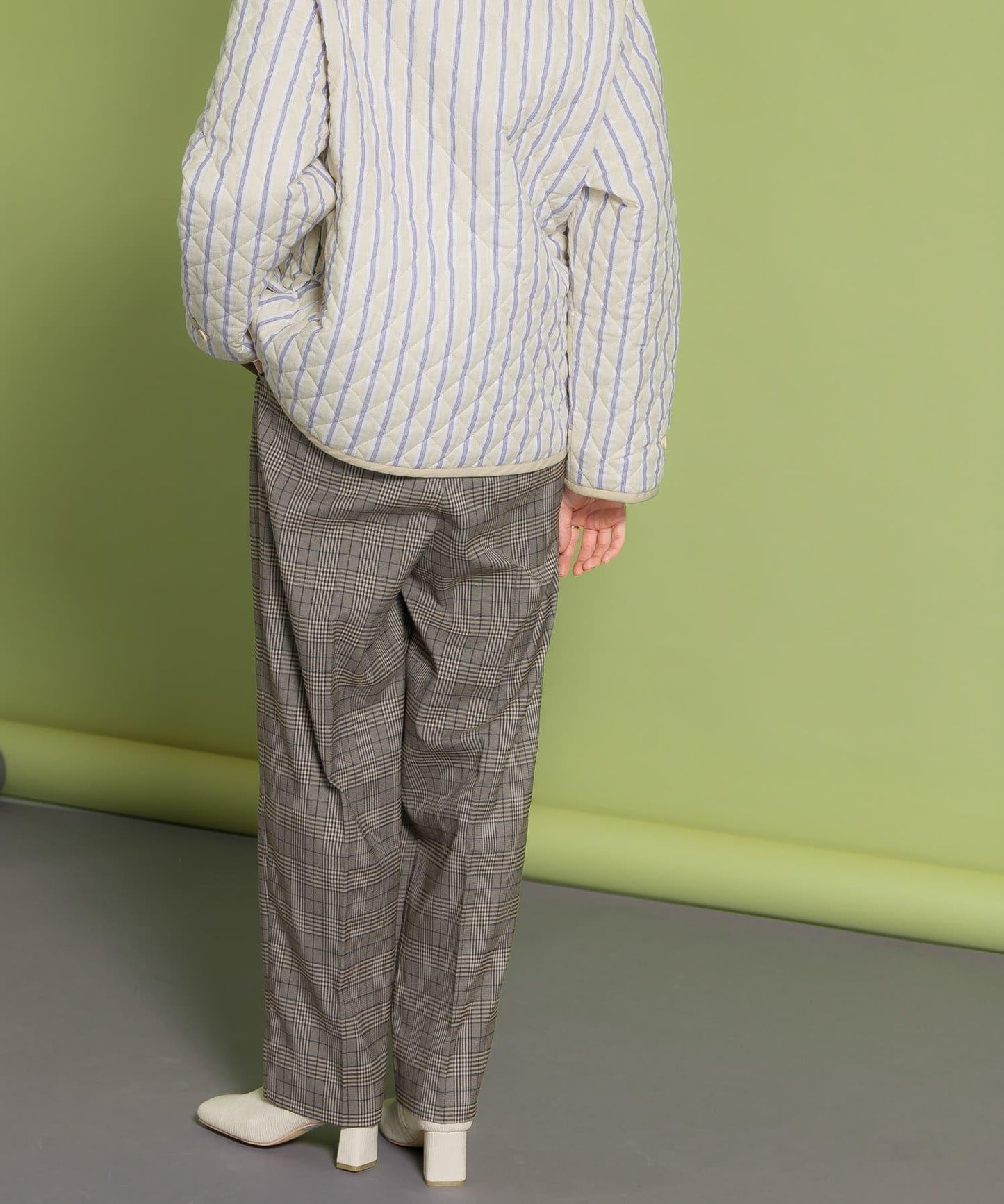 中線壓褶寬鬆格紋長褲