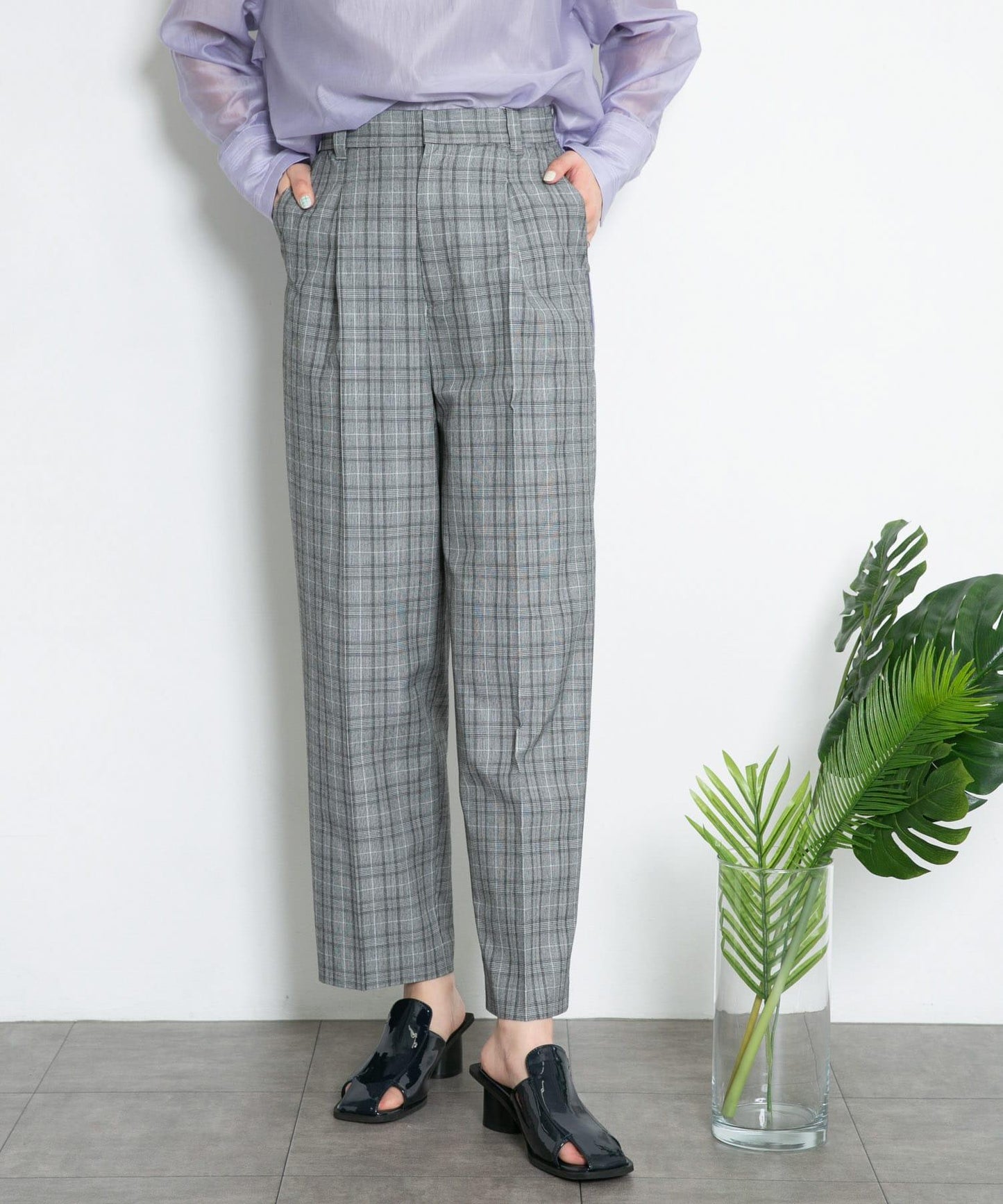 中線壓褶寬鬆格紋長褲