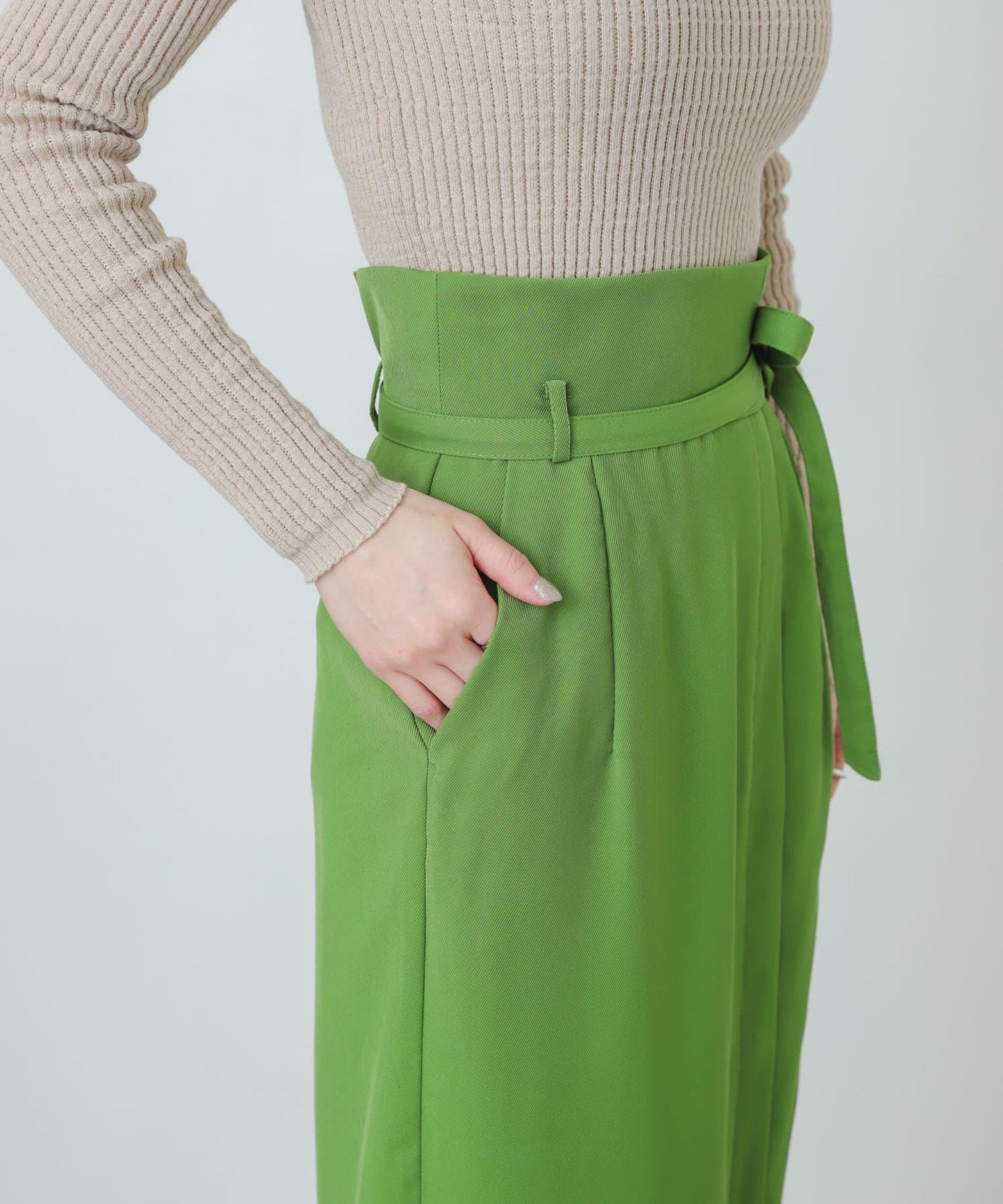 提供XS・TALL尺碼 高腰斜襟半身裙