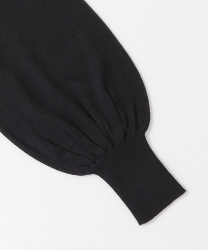 後背開口蓬鬆袖針織衫