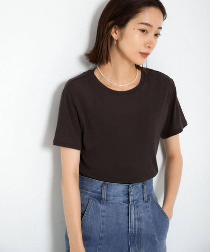 簡約基礎款T恤