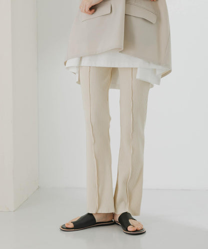 荷葉邊羅紋喇叭褲