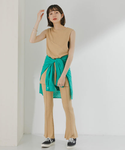 荷葉邊羅紋喇叭褲