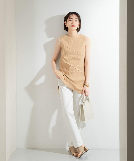 後背開口荷葉邊螺紋背心