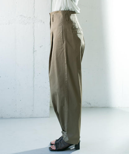 拼接紐扣設計長褲