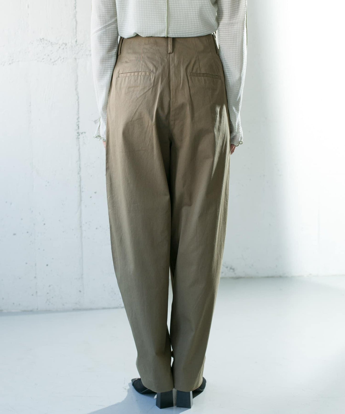 拼接紐扣設計長褲