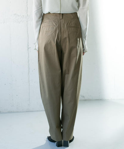 拼接紐扣設計長褲