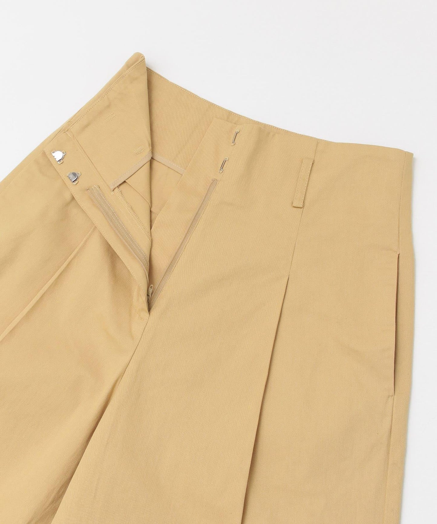 拼接紐扣設計長褲