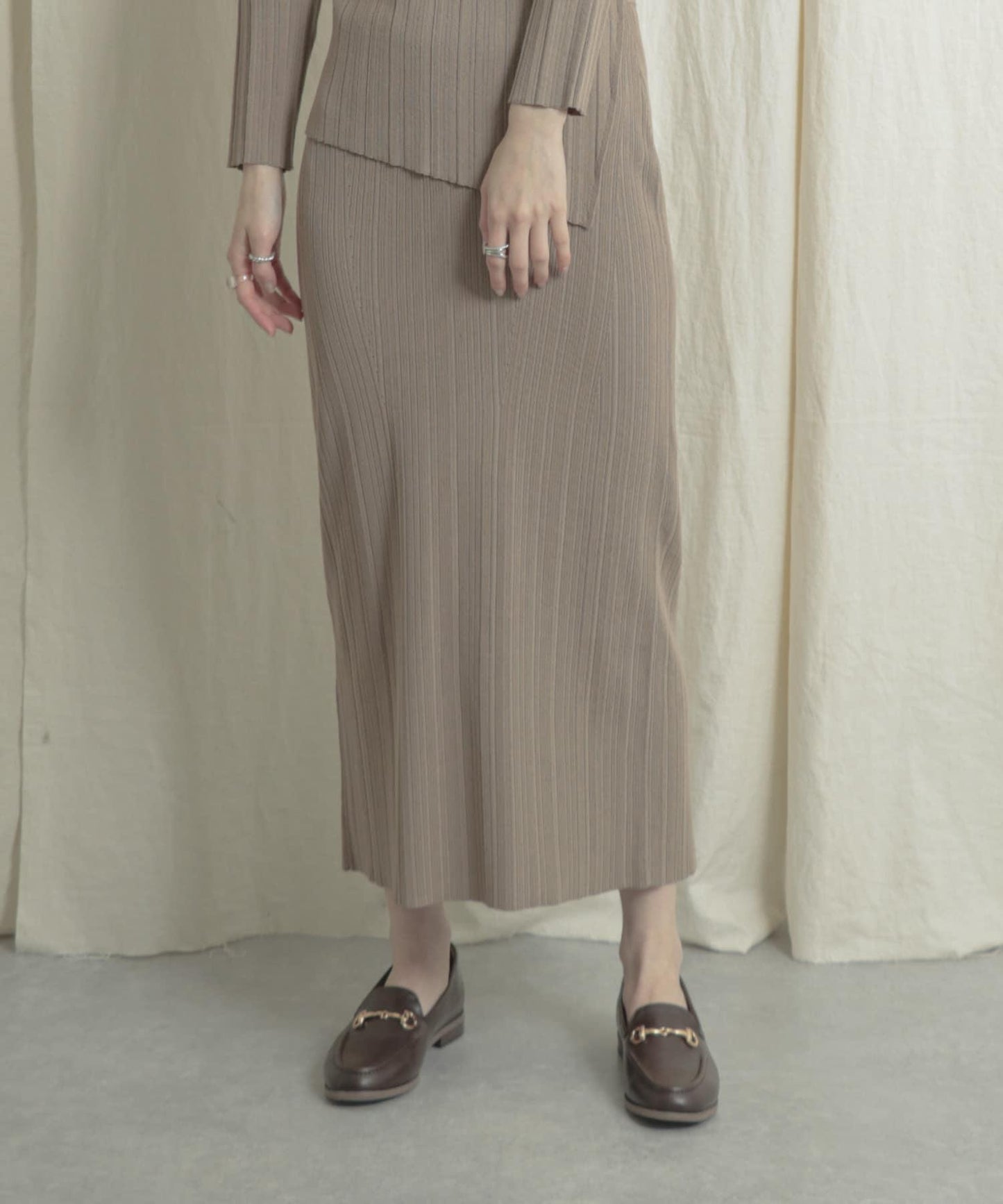 羅紋針織修身半身裙