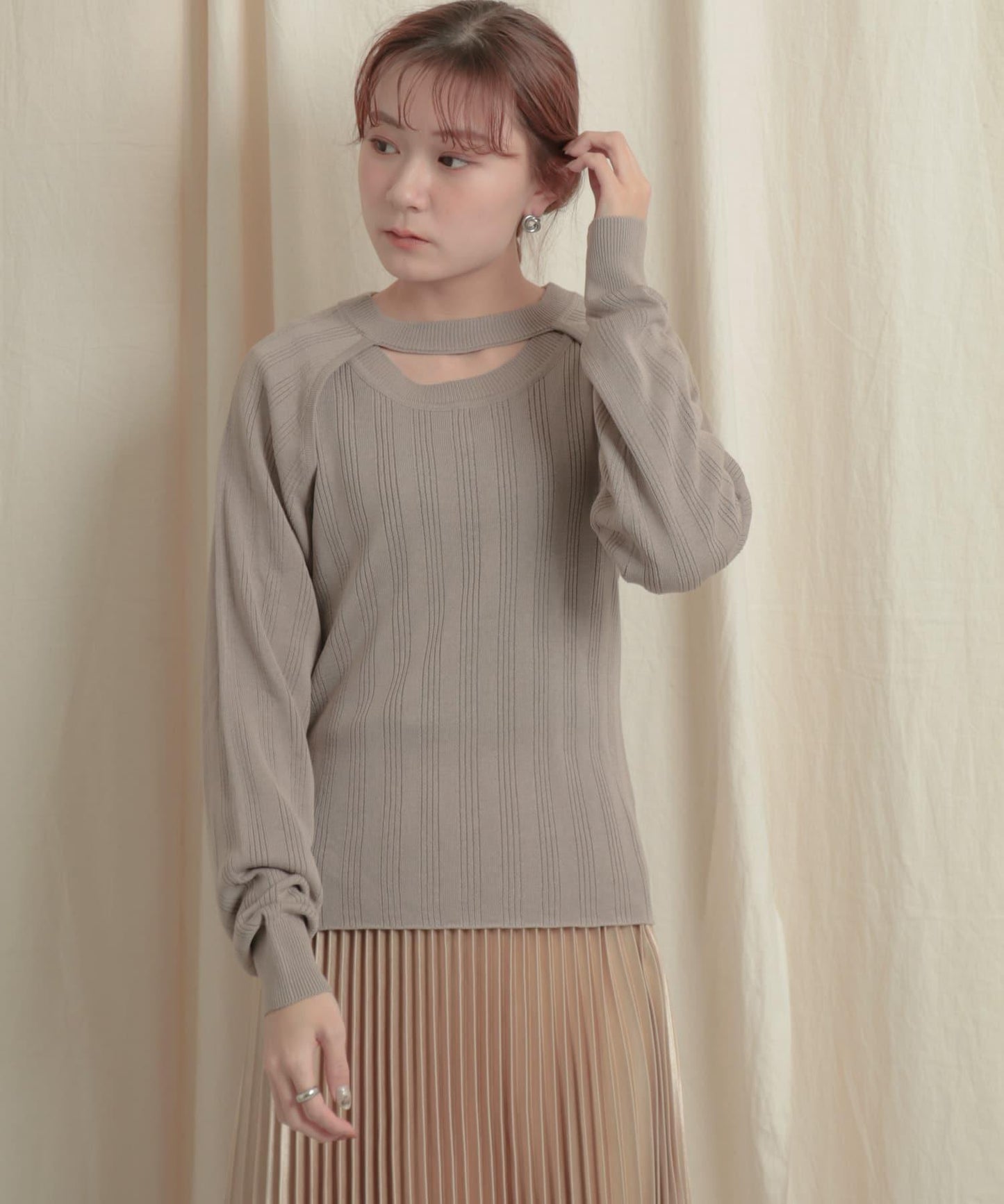 短款開衫疊穿針織上衣