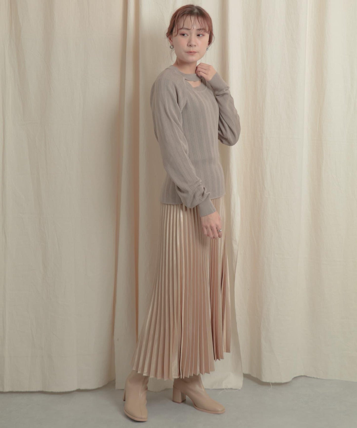 短款開衫疊穿針織上衣