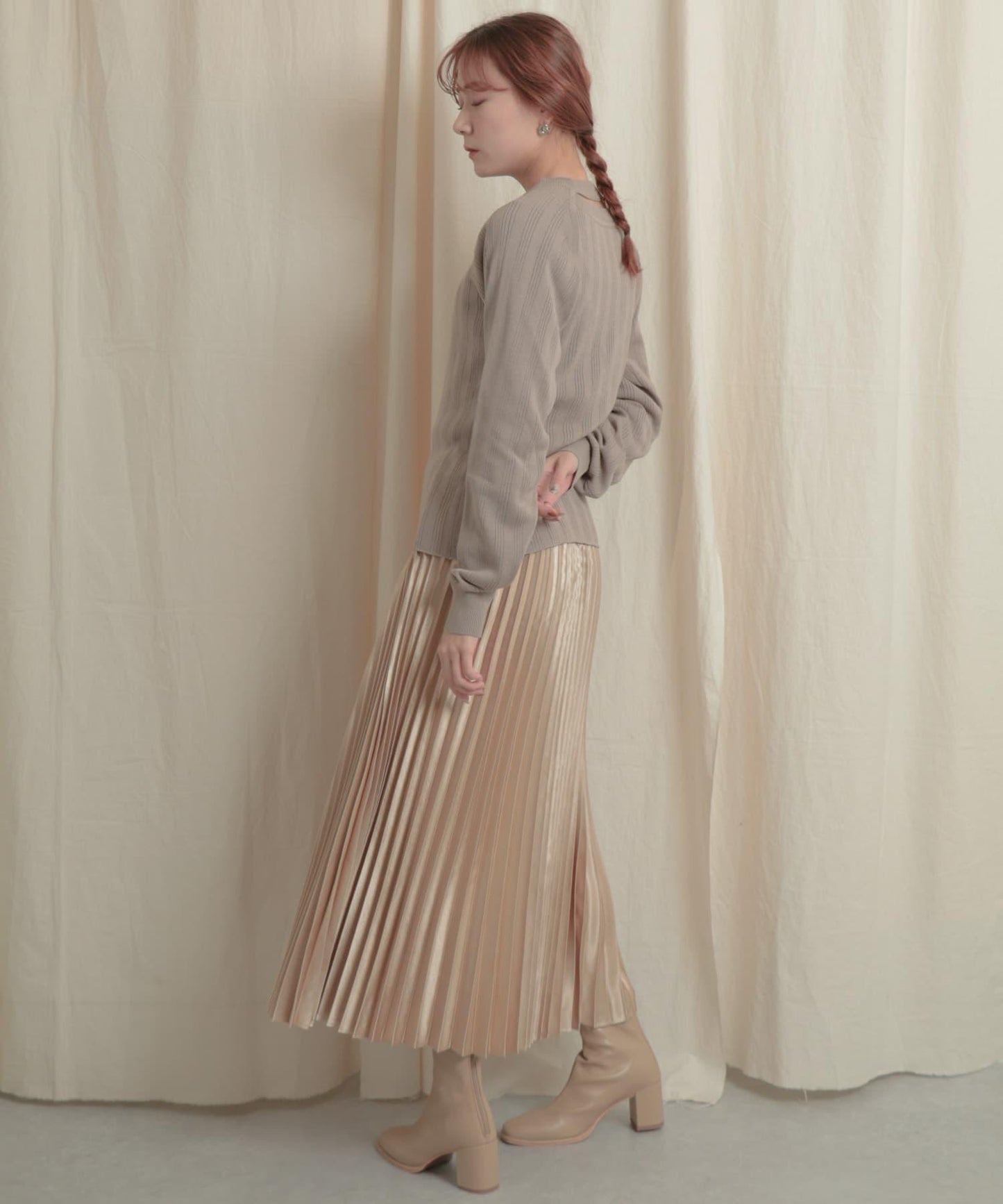 短款開衫疊穿針織上衣