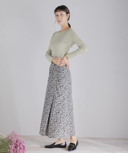 不對稱領口修身上衣