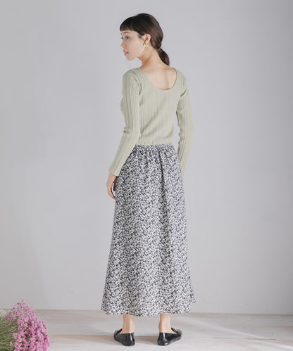 不對稱領口修身上衣