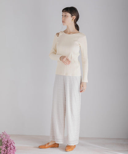 不對稱領口修身上衣