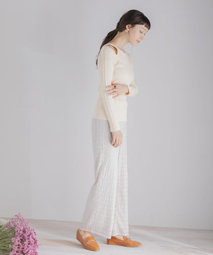 不對稱領口修身上衣