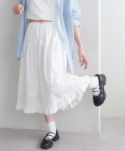 Discoat umm. 拼褶蕾絲傘擺半身裙