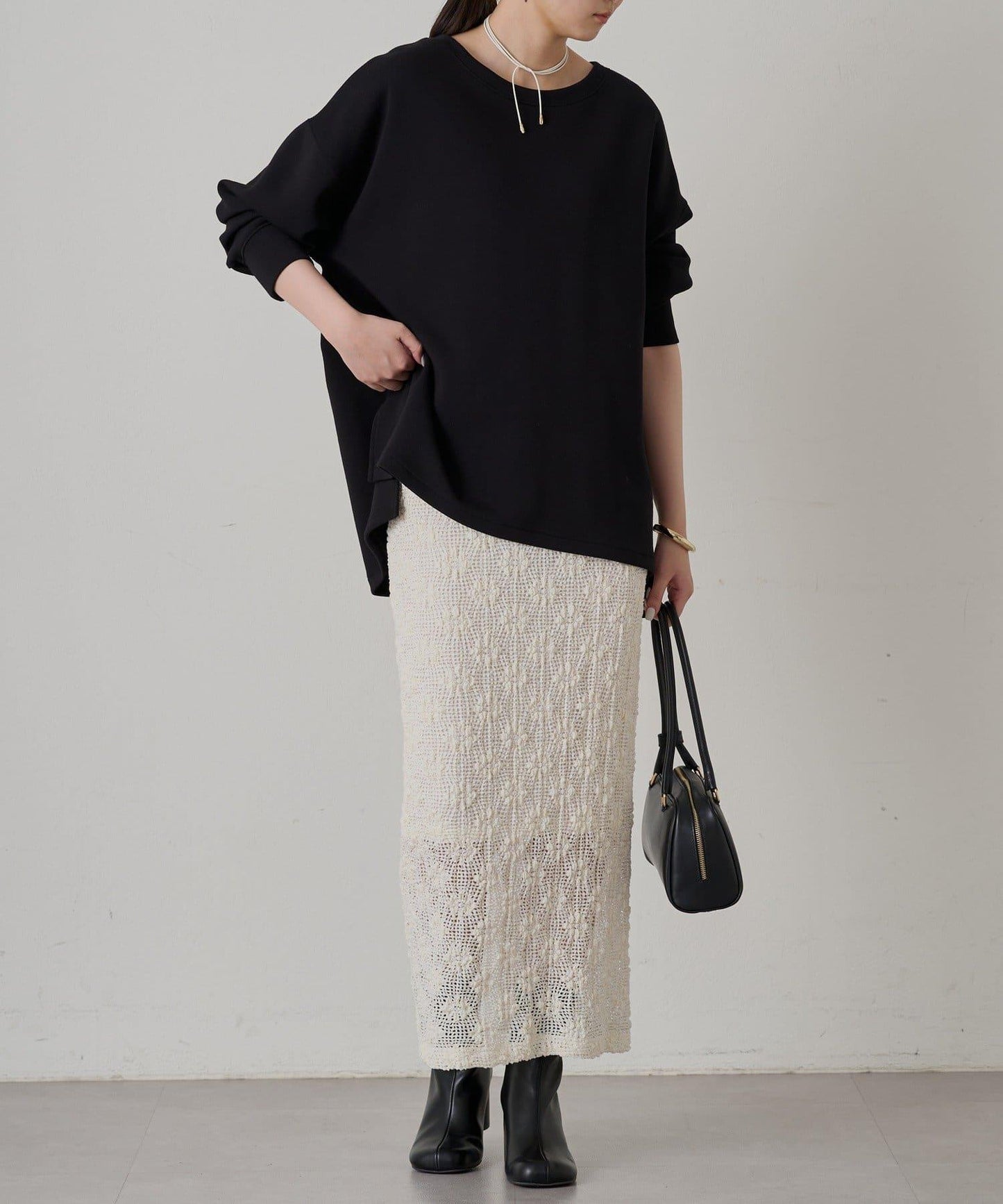 Loungedress 剪花蕾絲半身裙