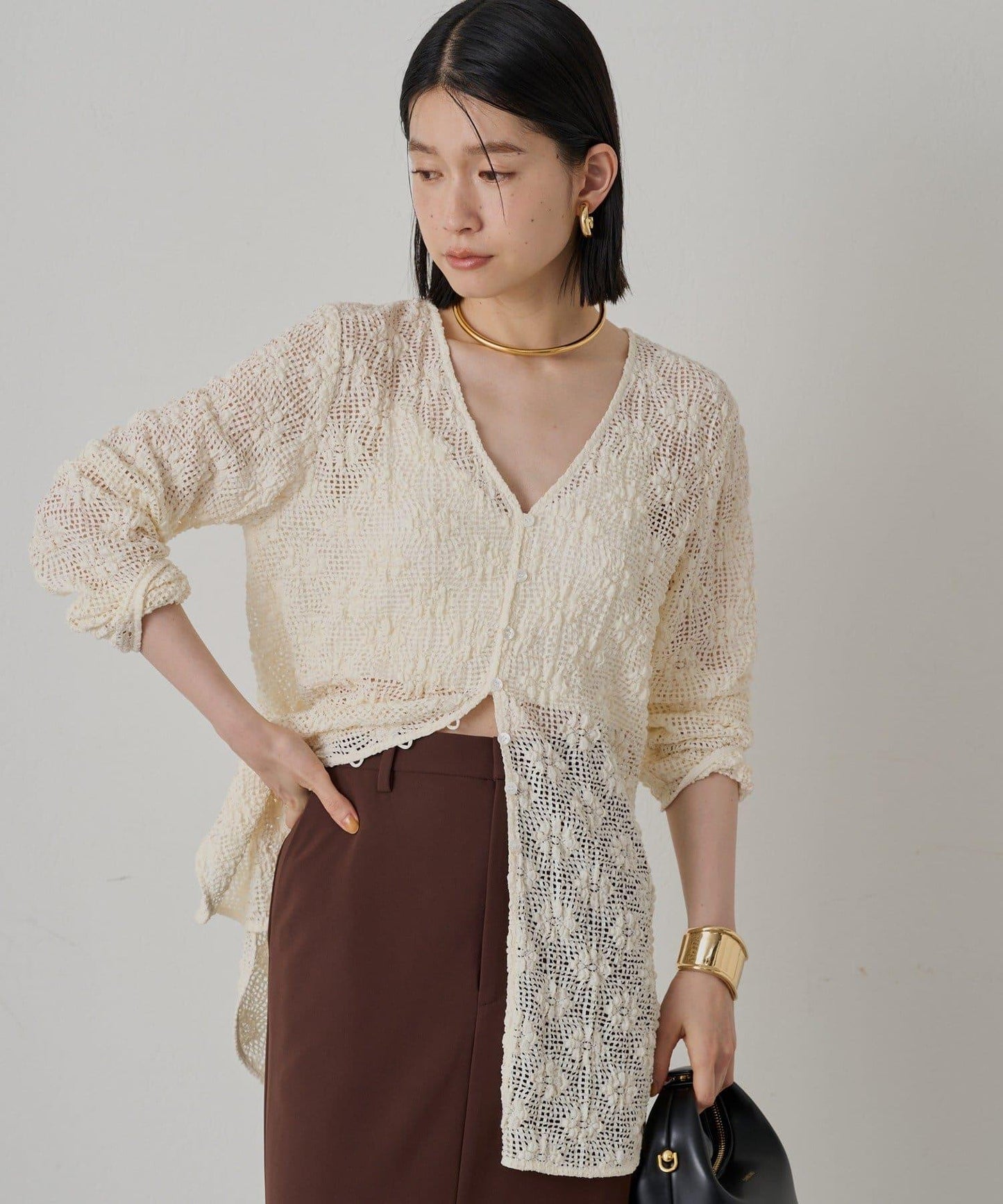 鏤空蕾絲V領襯衫