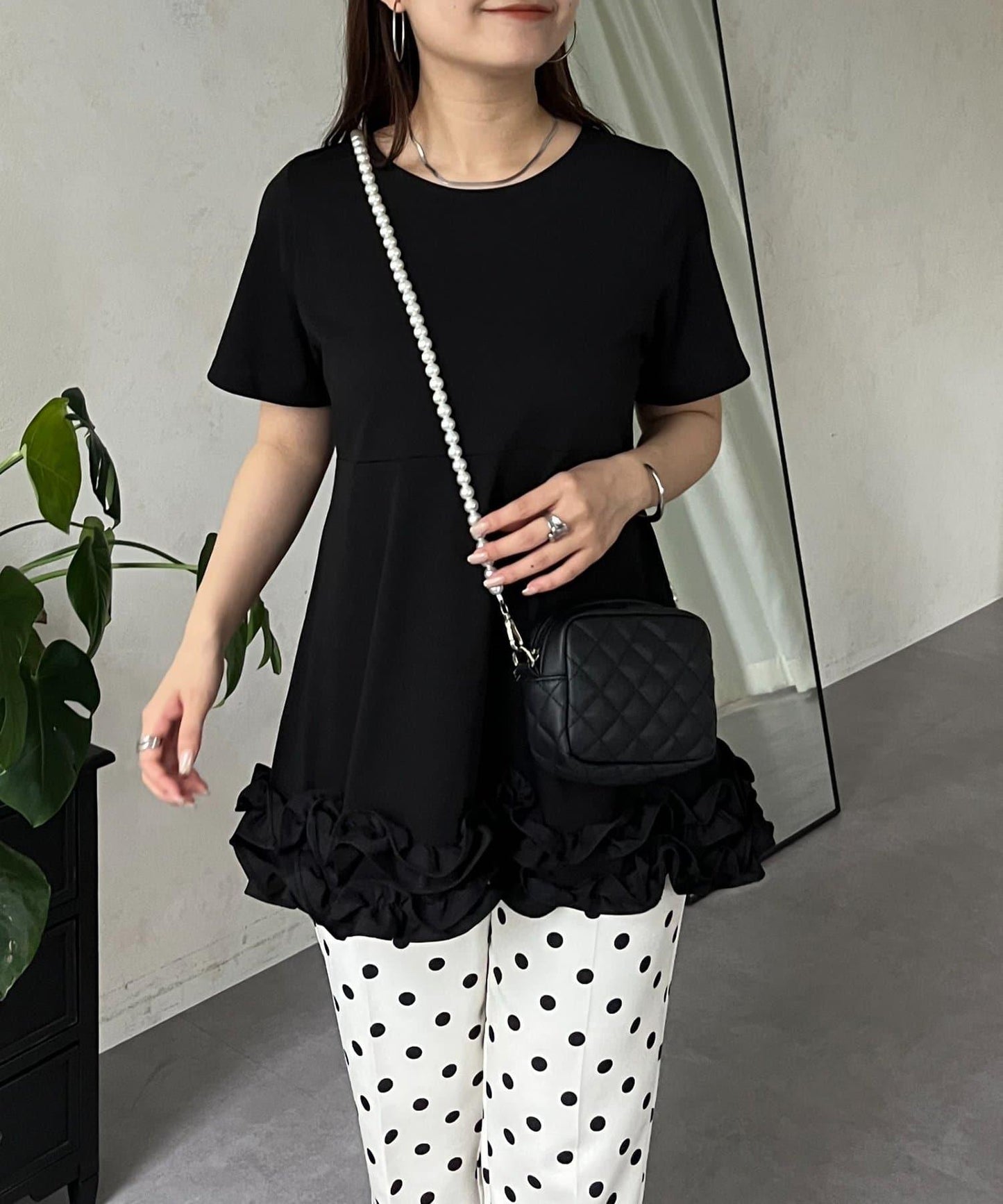 下襬荷葉邊荷葉邊T恤