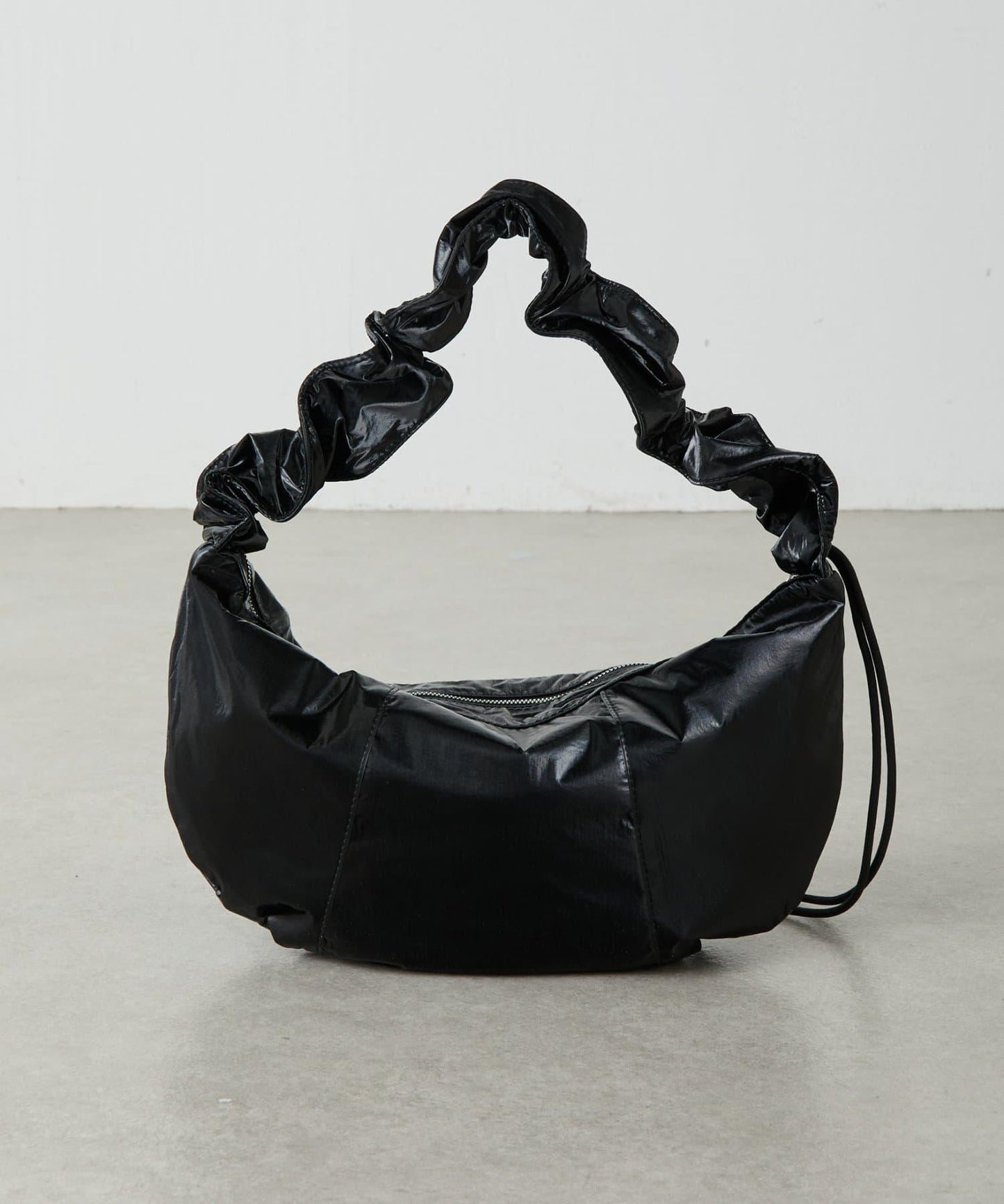 【PAPILLONNER/蝴蝶】褶皺設計圓形包