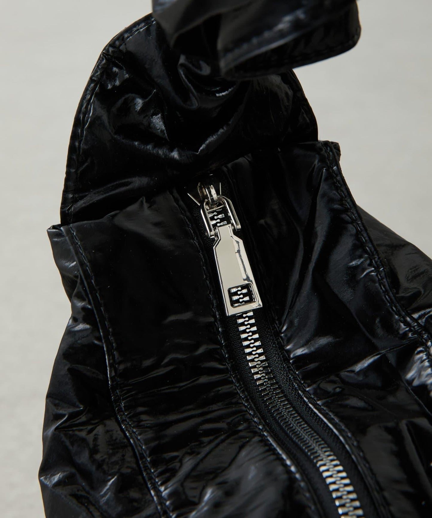 【PAPILLONNER/蝴蝶】褶皺設計圓形包