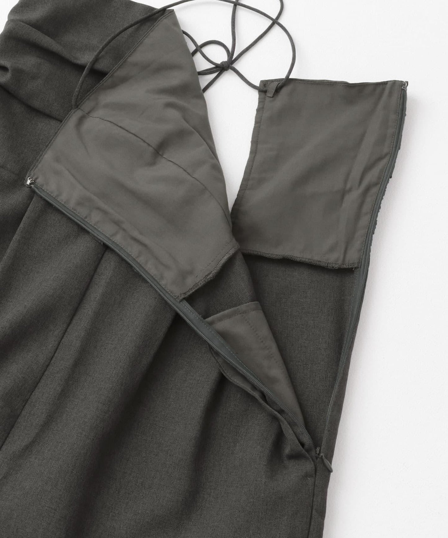 露背吊帶連體褲