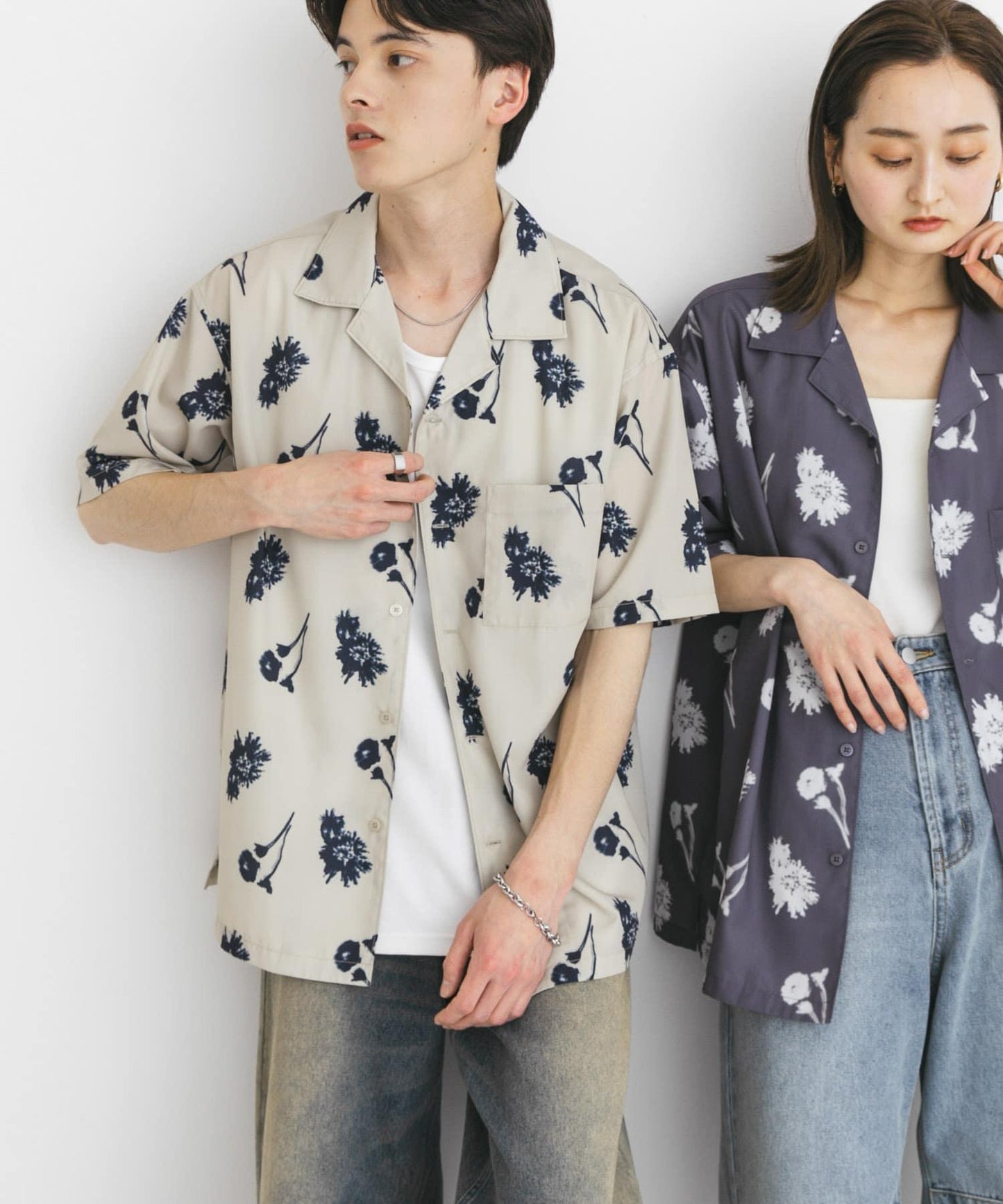 中性款植物印花開領短袖襯衫