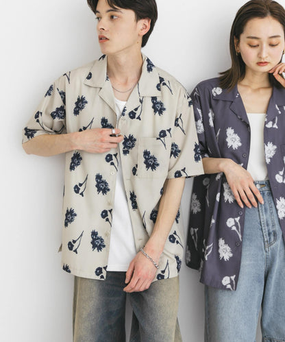 中性款植物印花開領短袖襯衫