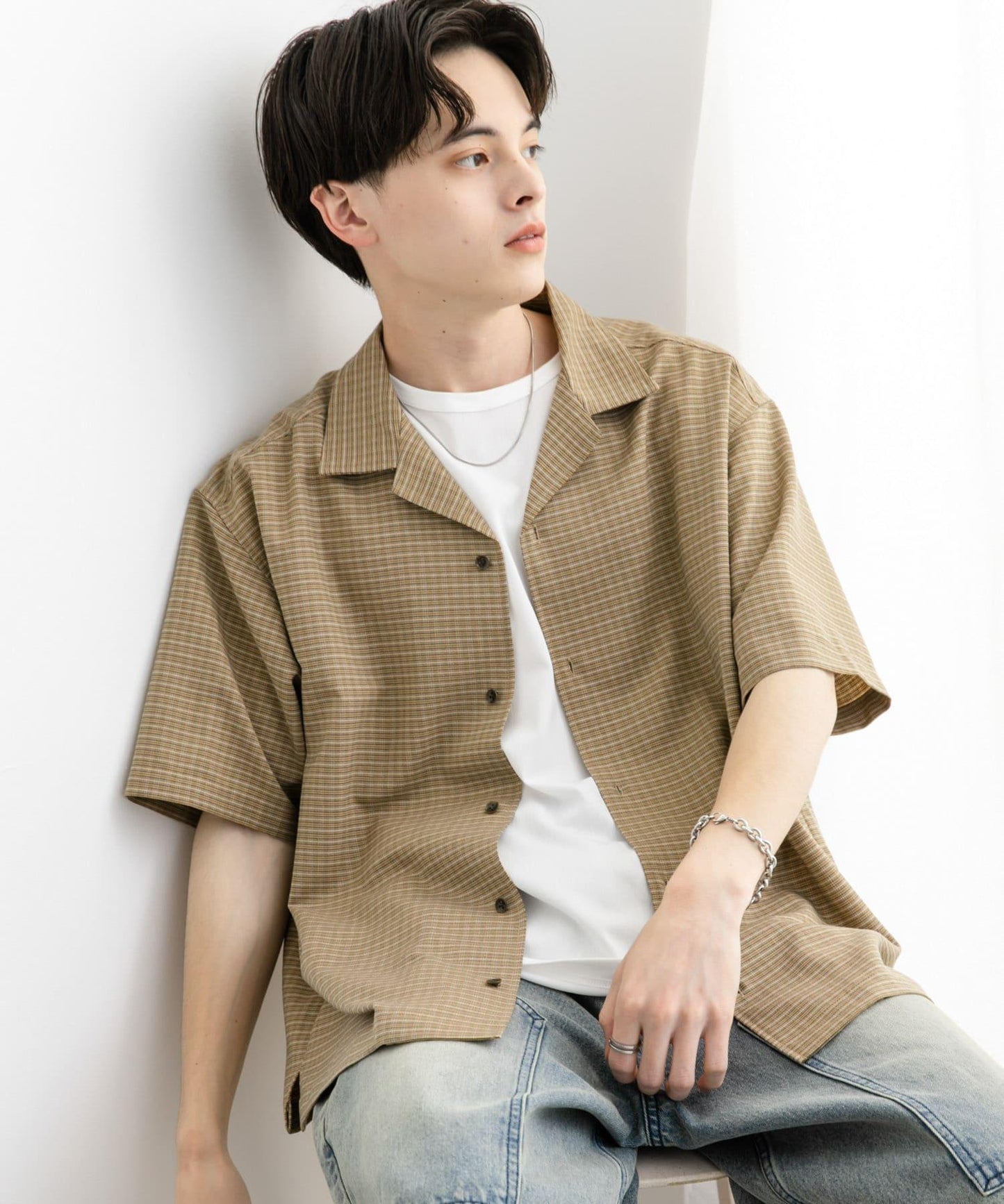 格紋開領短袖襯衫