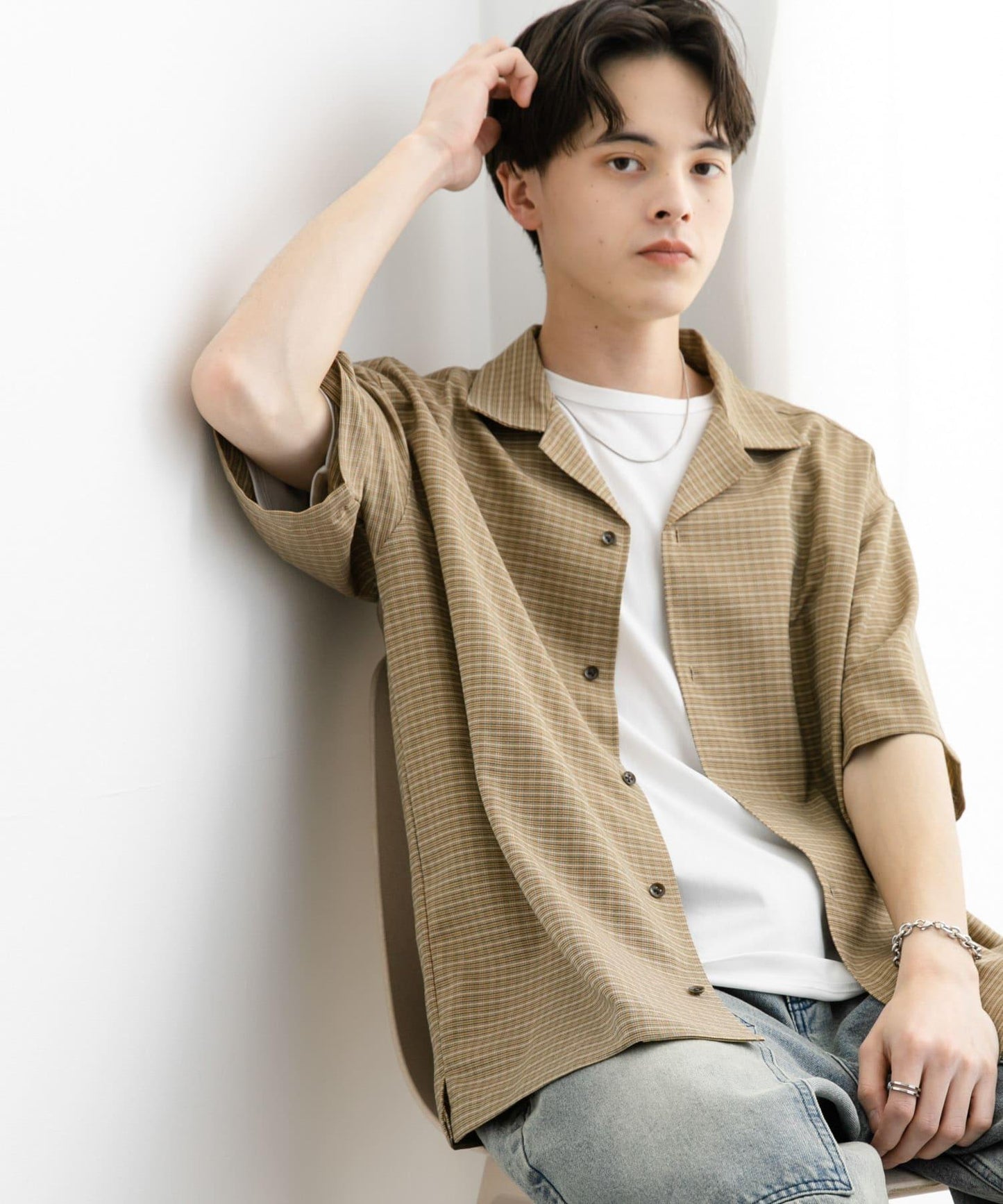 格紋開領短袖襯衫