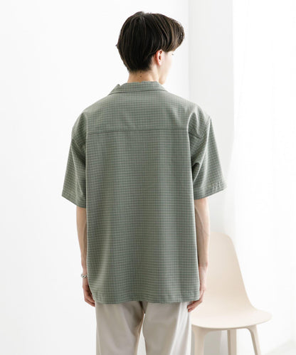 格紋開領短袖襯衫