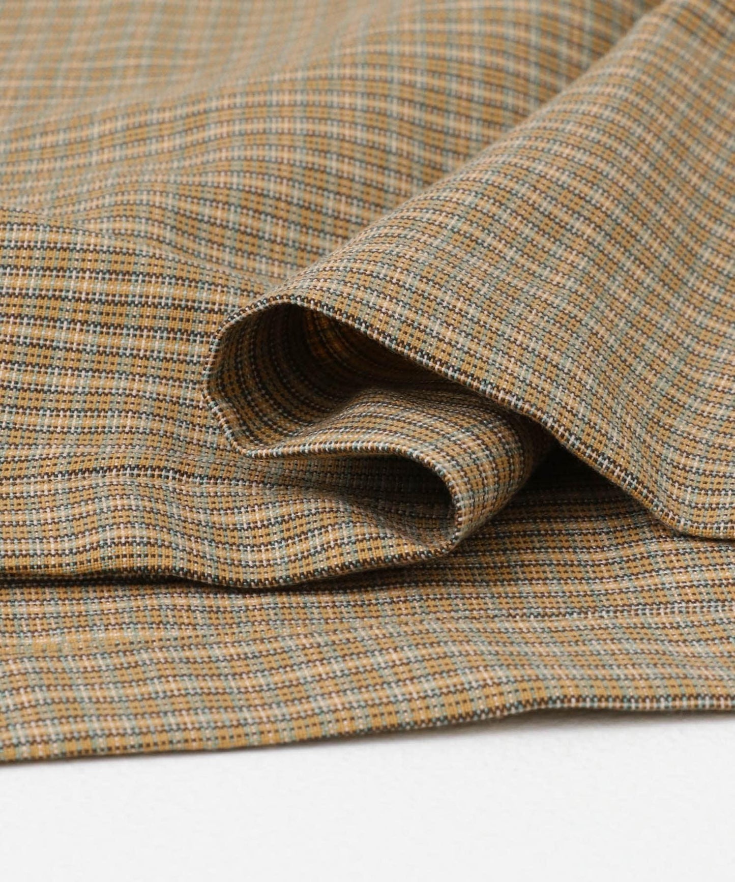 格紋開領短袖襯衫