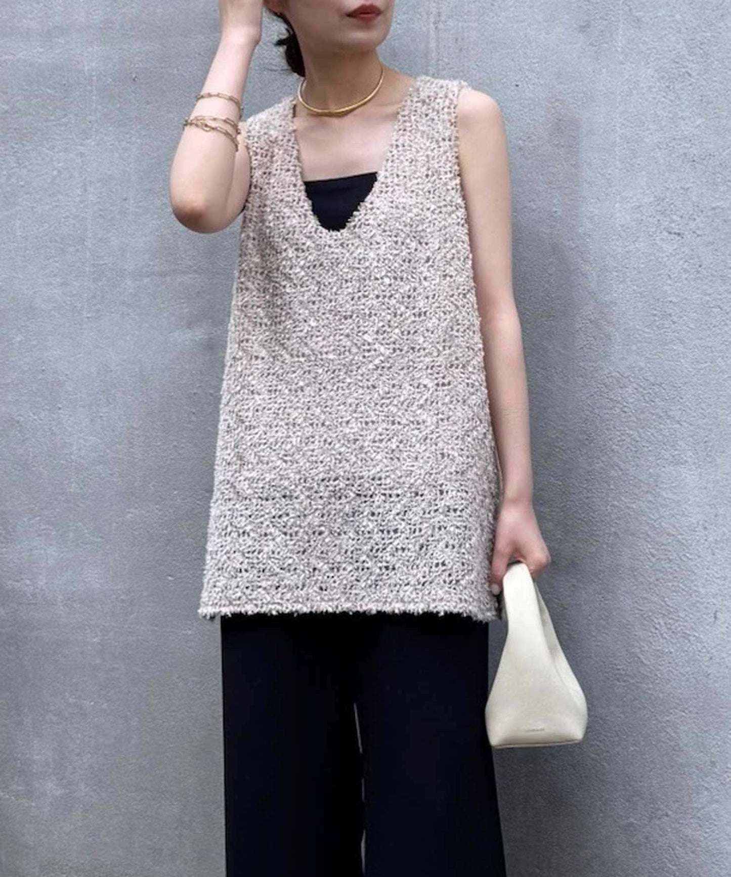 羽毛般刺繡蕾絲薄紗上衣