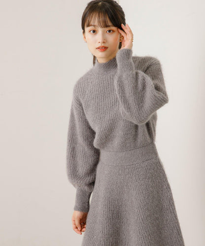 收腰針織連衣裙