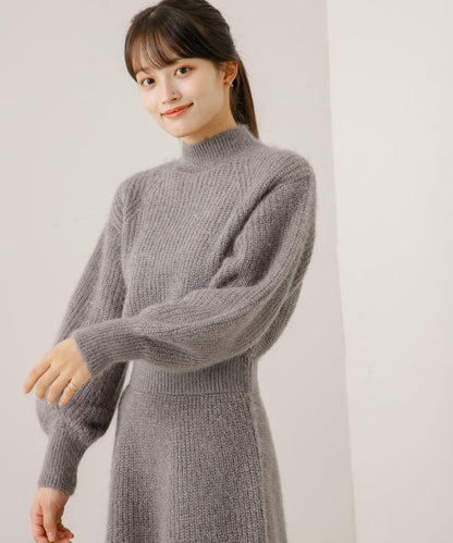 收腰針織連衣裙