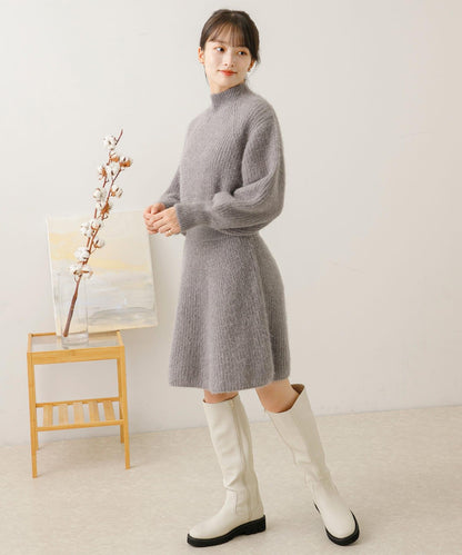 收腰針織連衣裙