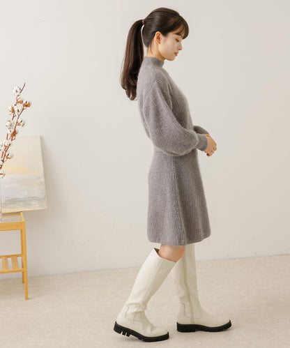 收腰針織連衣裙