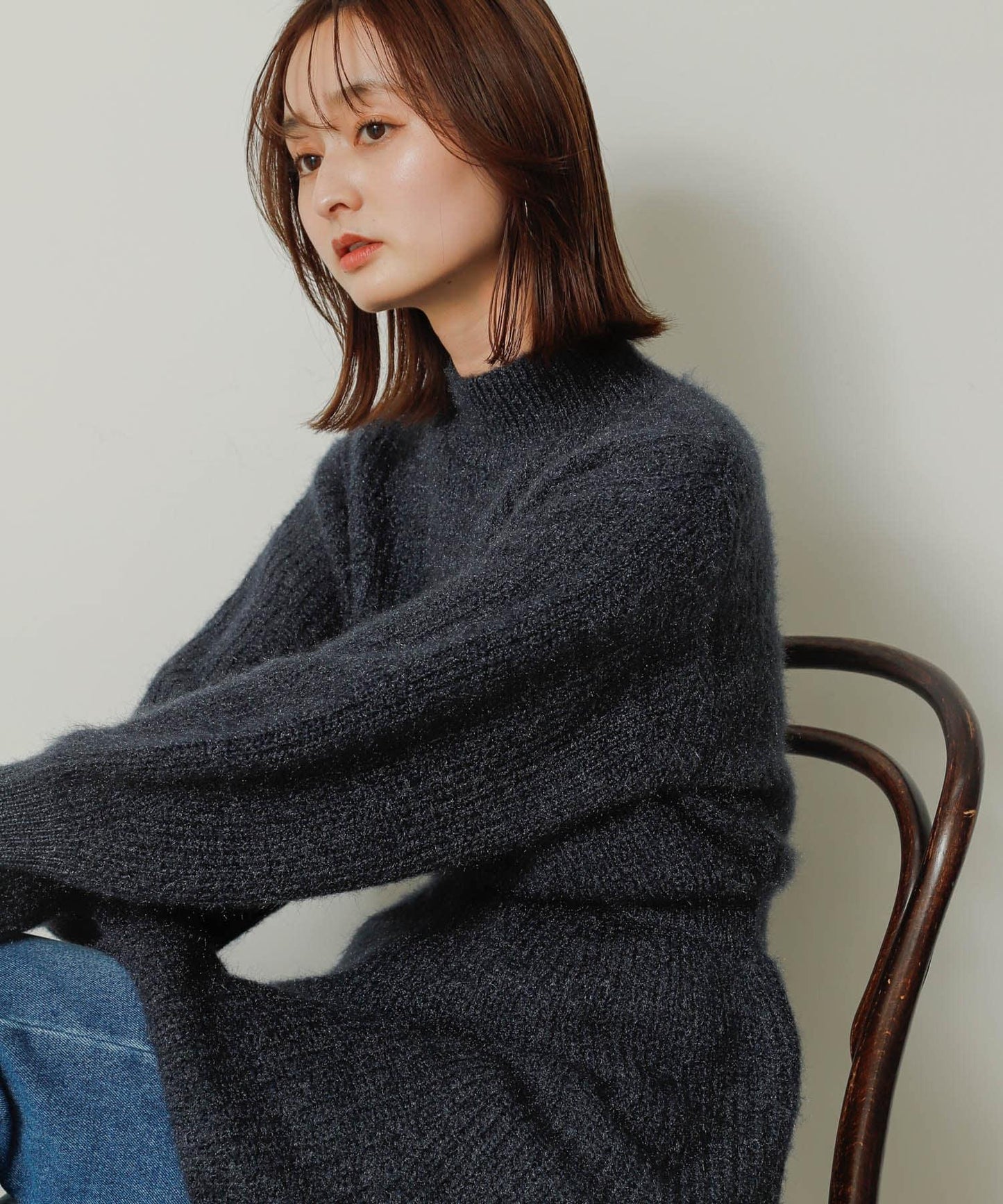 收腰針織連衣裙